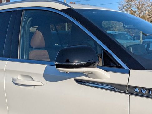 New 2026 Lincoln Aviator Reserve image 12