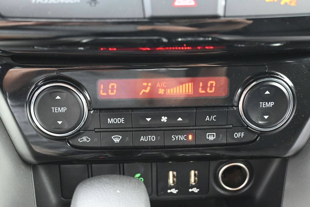Used 2025 Mitsubishi Eclipse Cross SE AWD/4WD image 24