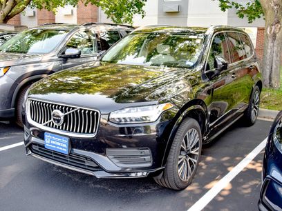 Used 2020 Volvo XC90 T6 Momentum w/ Protection Package Premier