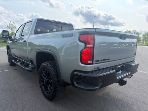 Used 2026 Chevrolet Silverado 2500 LT w/ Trail Boss Package AWD/4WD image 16