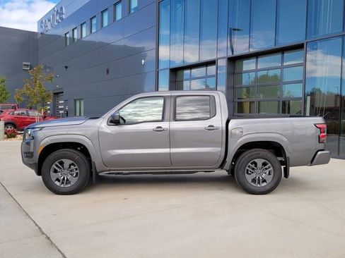 New 2026 Nissan Frontier SV w/ SV Convenience Package image 2