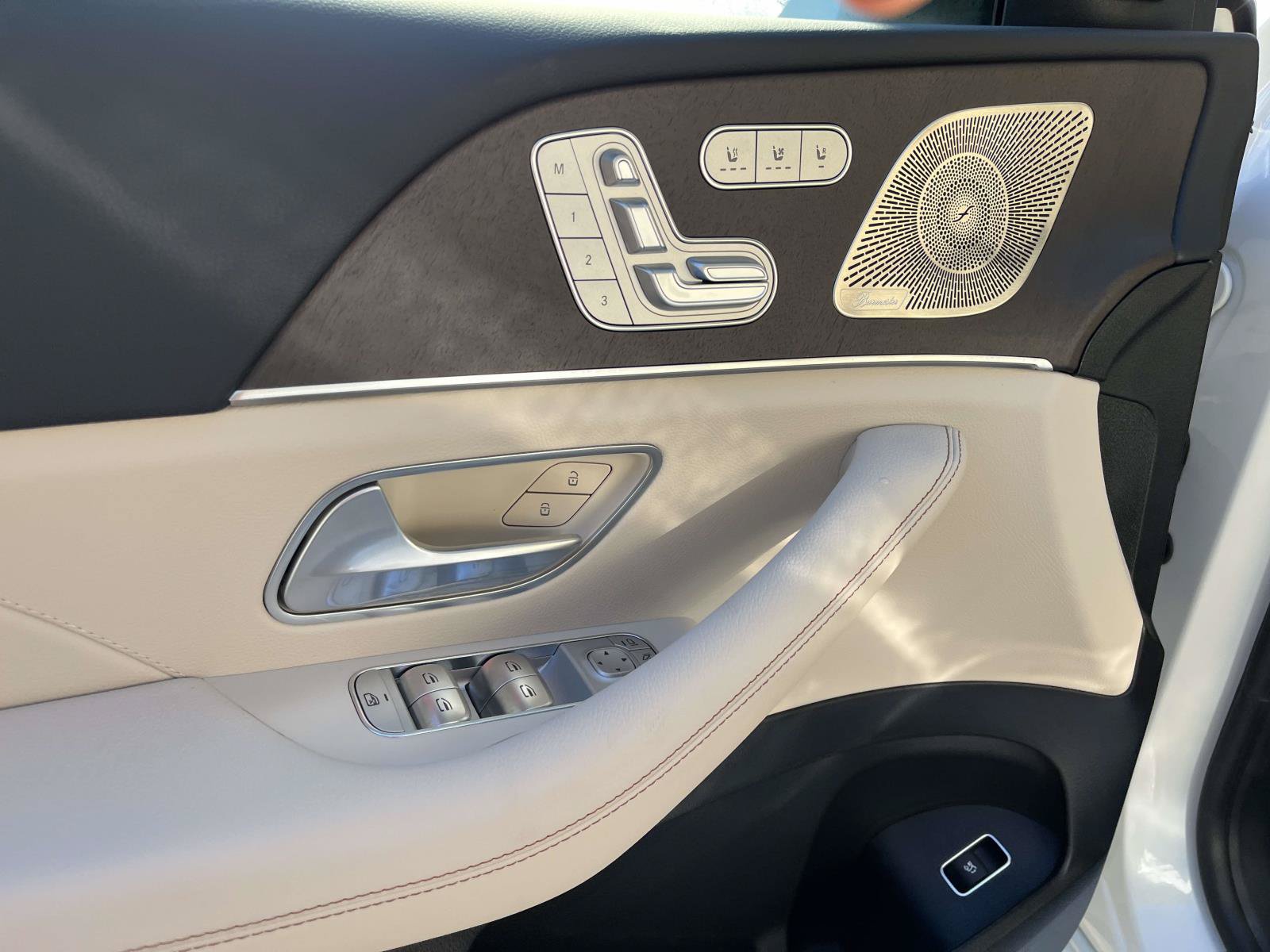 New 2027 Mercedes-Benz GLS 450 4MATIC image 19