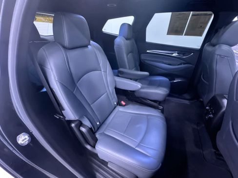 Used 2023 Buick Enclave Essence w/ Experience Buick Package AWD/4WD image 38