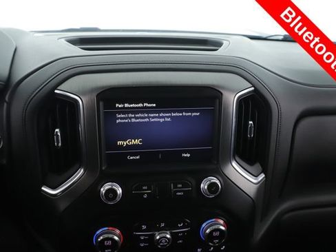 Used 2022 GMC Sierra 3500 Denali w/ Denali Black Diamond Edition AWD/4WD image 26