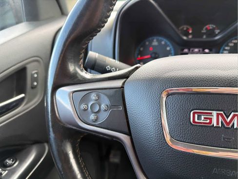 Used 2022 GMC Canyon AT4 image 22