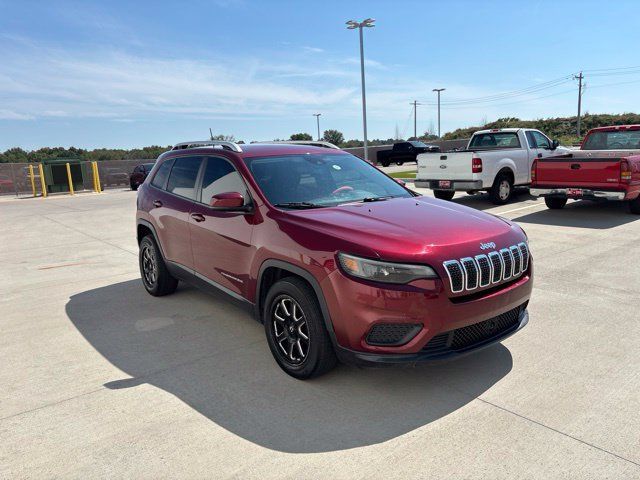 Used 2021 Jeep Cherokee Latitude FWD image 1