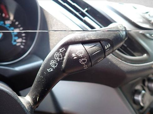 Used 2015 Ford Escape SE AWD/4WD image 19