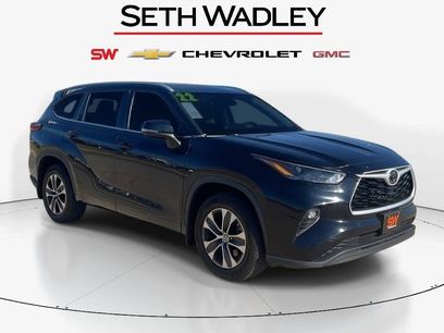 Used 2022 Toyota Highlander XLE
