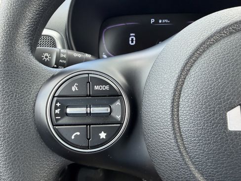 Certified 2023 Kia Soul LX FWD image 26