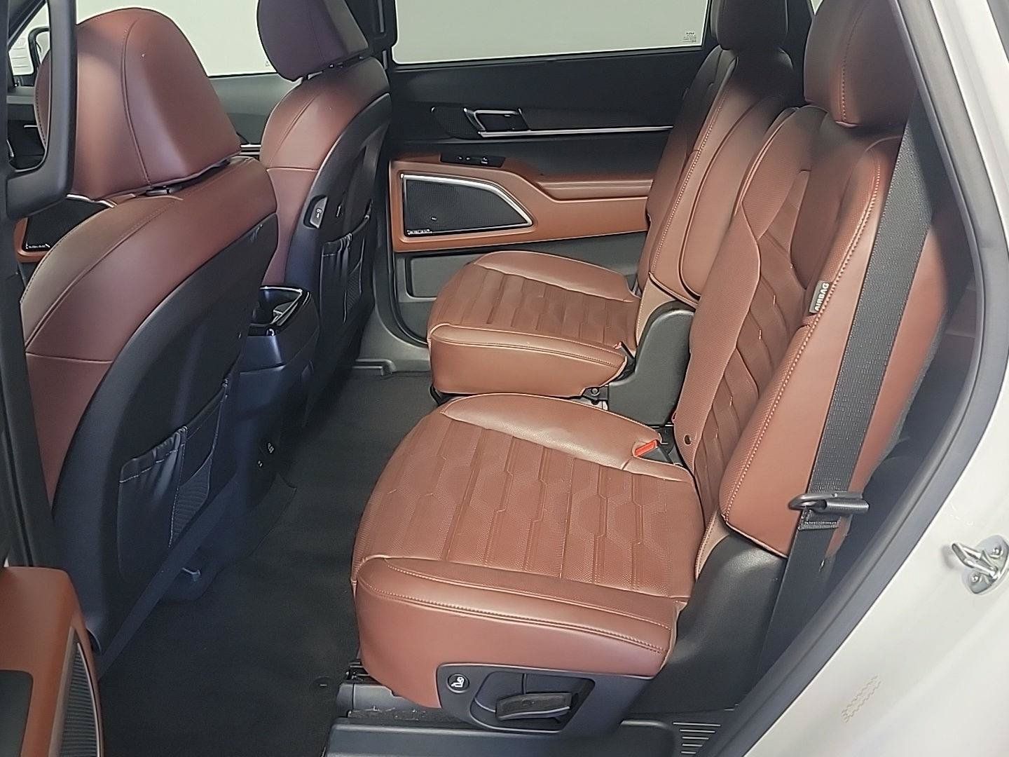 Certified 2023 Kia Telluride SX Prestige AWD/4WD image 17