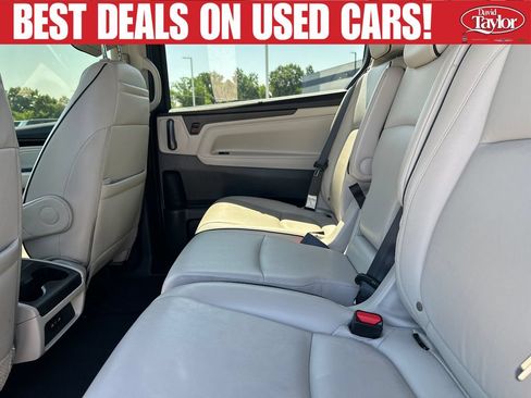 Used 2025 Honda Odyssey Touring image 21