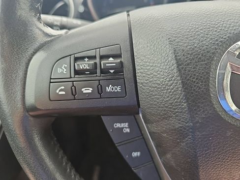 Used 2012 MAZDA MAZDA3 i Touring FWD image 10