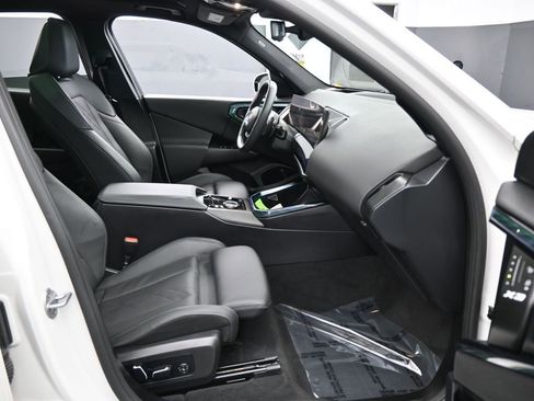 Used 2025 BMW X3 xDrive30i image 47