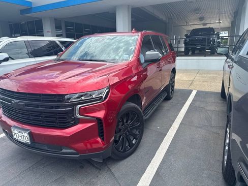 Used 2024 Chevrolet Tahoe Premier RWD image 5