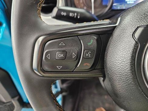 Used 2024 Jeep Wrangler Unlimited AWD/4WD image 15