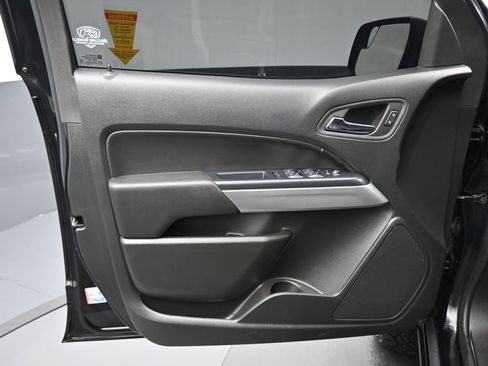 Used 2022 Chevrolet Colorado ZR2 w/ Colorado ZR2 Bison Edition image 9