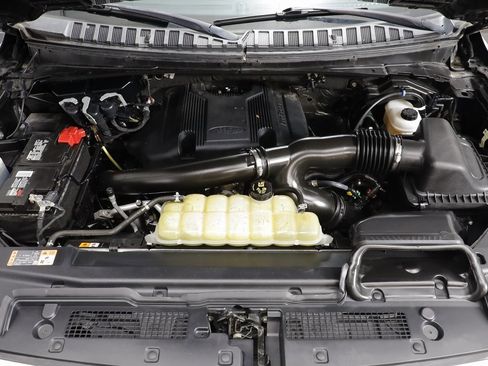 Used 2020 Ford Expedition Max XLT w/ Equipment Group 202A image 26