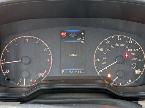 Used 2025 Toyota Corolla LE image 13