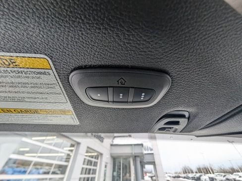 Used 2018 Jeep Wrangler Sport S image 33