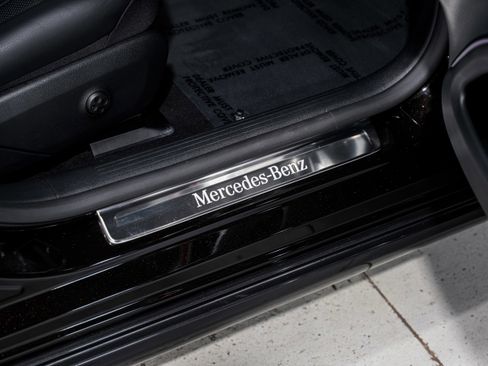 Used 2024 Mercedes-Benz EQS 450+ EQS 450 image 25