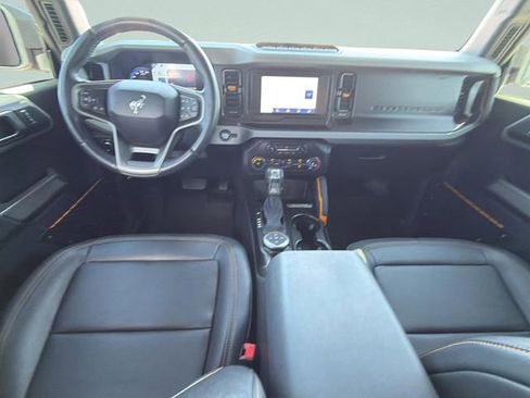 Used 2021 Ford Bronco Badlands image 17