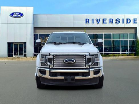 Used 2022 Ford F450 Lariat w/ Lariat Ultimate Package AWD/4WD image 2