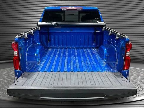 Used 2023 Chevrolet Silverado 1500 RST w/ Convenience Package II AWD/4WD image 7