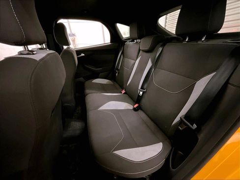 Used 2016 Ford Focus ST FWD image 25