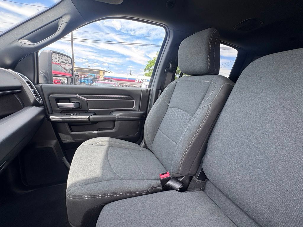 Used 2026 RAM 2500 Big Horn AWD/4WD image 15