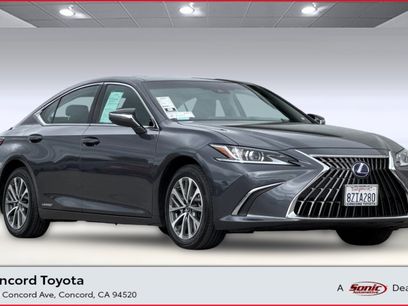 Used 2022 Lexus ES 300h