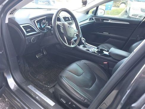 Used 2015 Ford Fusion Titanium image 9