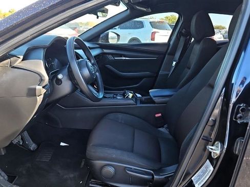 Used 2022 MAZDA MAZDA3 s image 6