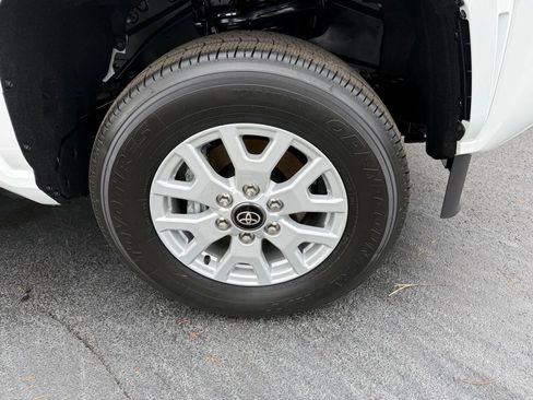 New 2026 Toyota Tacoma SR5 image 8