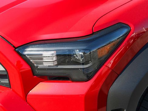 New 2025 Toyota 4Runner TRD Off-Road Premium image 5