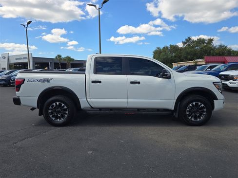 Used 2024 Nissan Titan PRO-4X w/ Pro-4x Convenience Package image 3