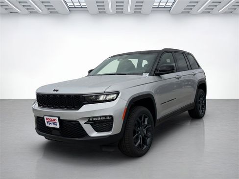 New 2025 Jeep Grand Cherokee Limited image 7