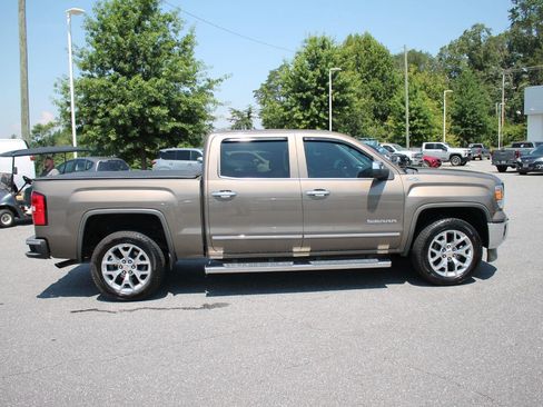 Used 2015 GMC Sierra 1500 SLT w/ SLT Crew Cab Value Package AWD/4WD image 10