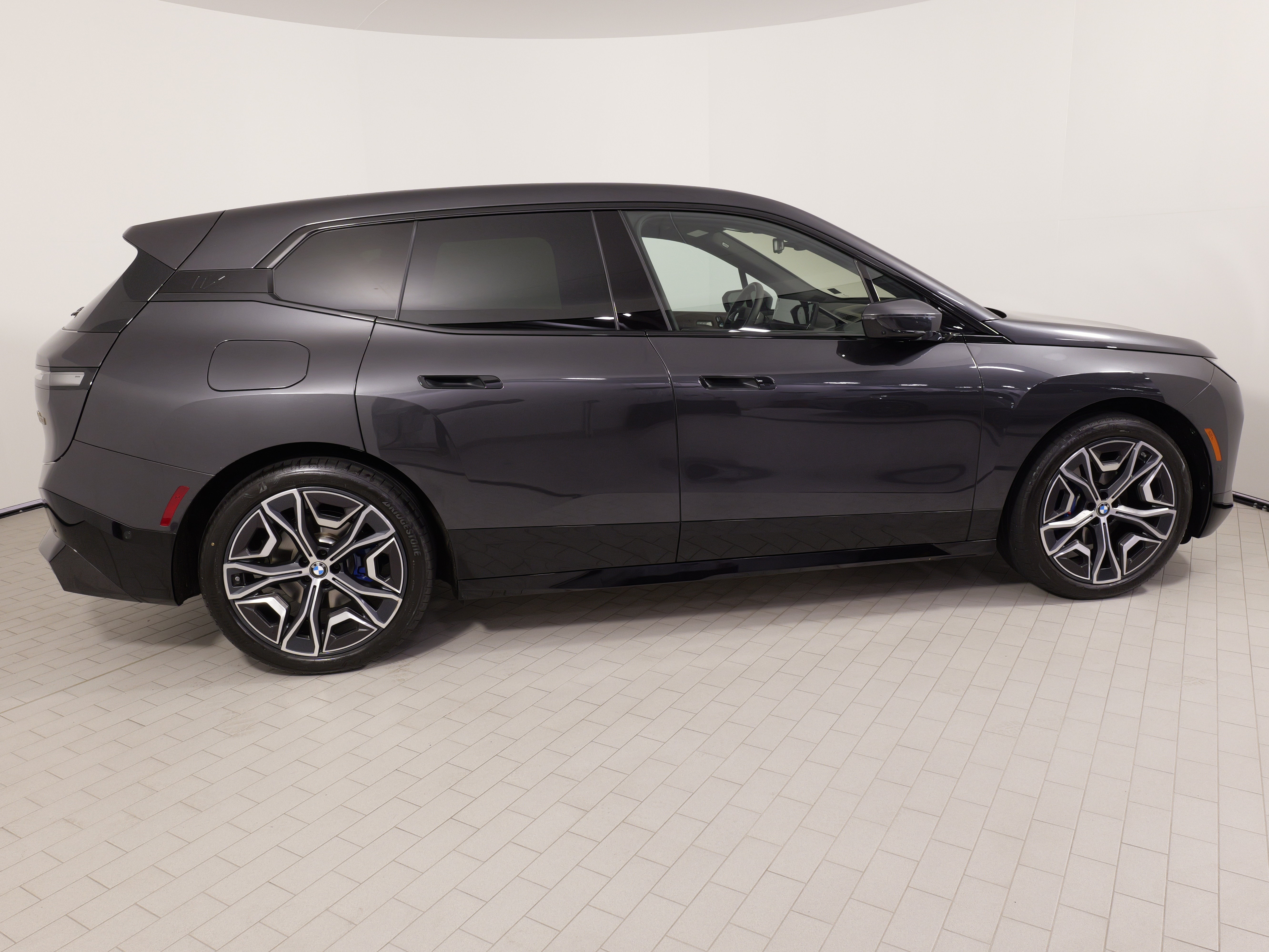 Used 2025 BMW iX M60 AWD/4WD image 11