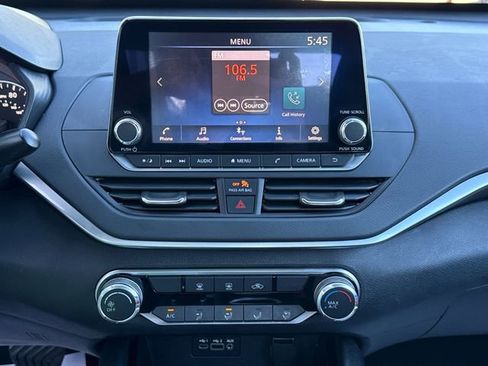 Used 2021 Nissan Altima 2.5 SV image 14