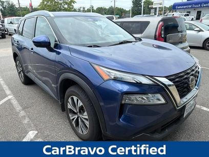 Used 2021 Nissan Rogue SV w/ Premium Package