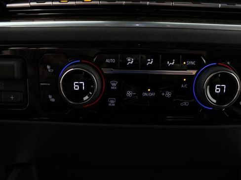 New 2026 Chevrolet Silverado 1500 LT Trail Boss w/ LT Trail Boss Premium Package AWD/4WD image 7