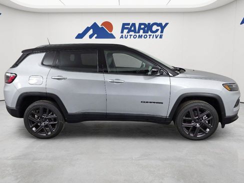 New 2026 Jeep Compass Limited AWD/4WD image 11