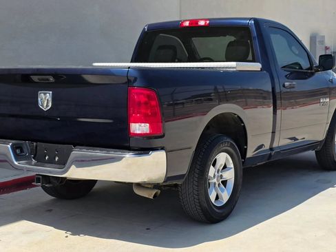 Used 2016 RAM 1500 Tradesman w/ Chrome Appearance Group RWD image 3