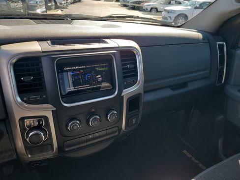 Used 2014 RAM 1500 Classic SLT image 21