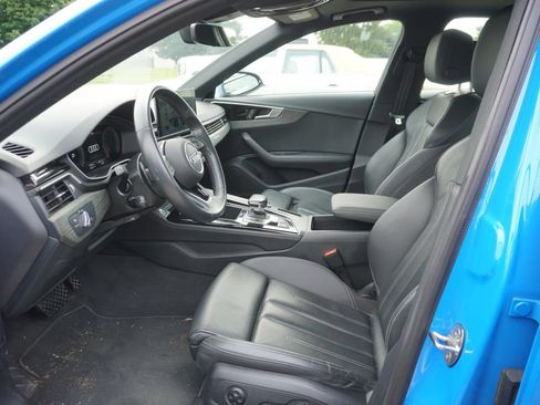 Used 2022 Audi A4 2.0T Premium Plus AWD/4WD image 2