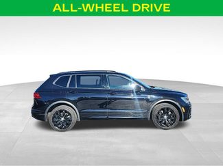 Used 2021 Volkswagen Tiguan SE R-Line video 3