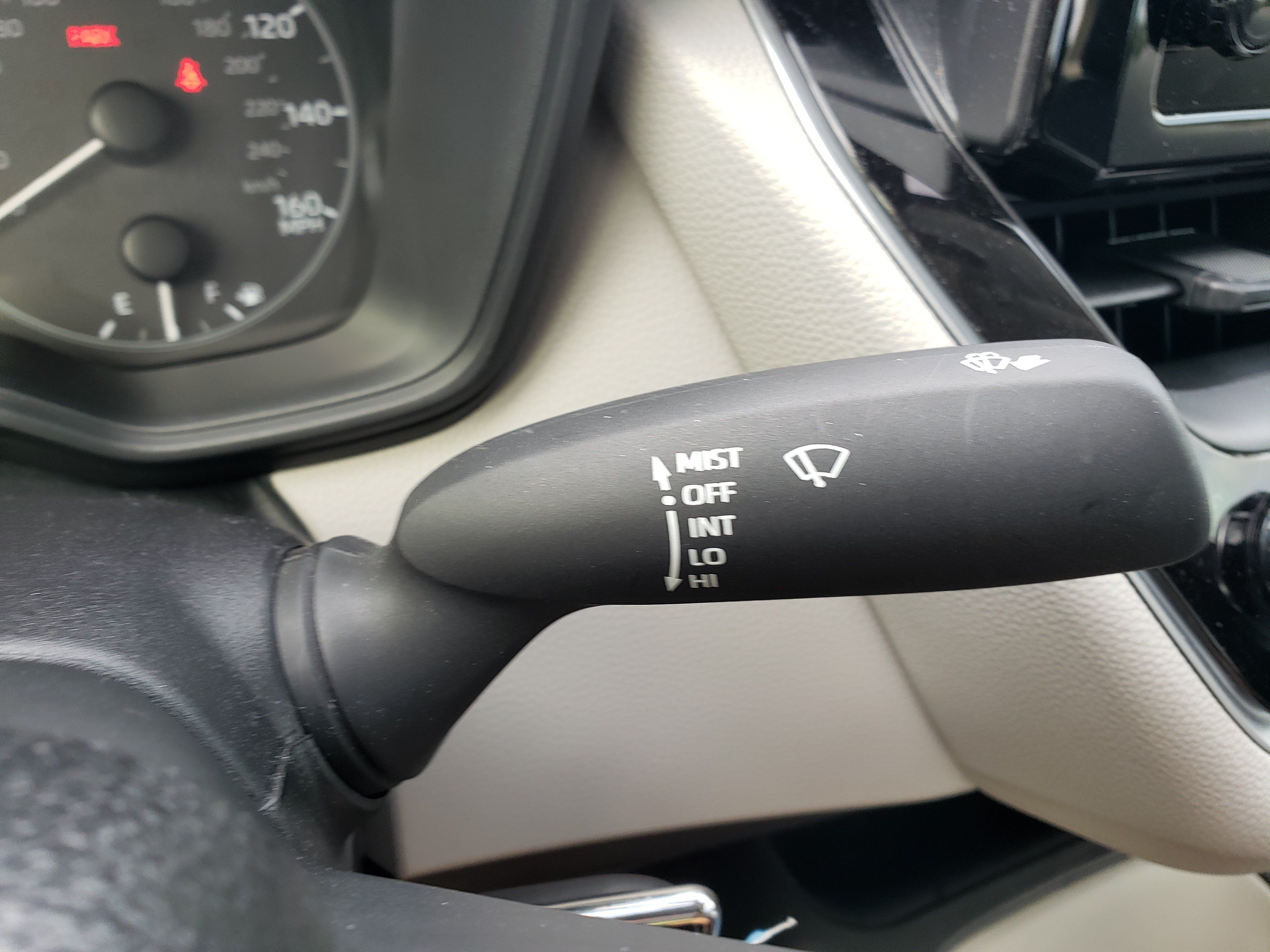 Used 2025 Toyota Corolla LE FWD image 17