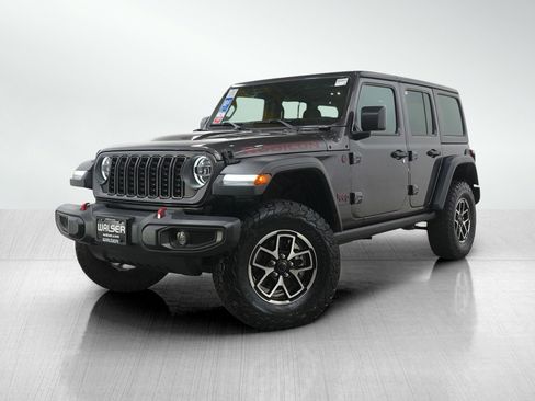 Used 2024 Jeep Wrangler Unlimited Rubicon w/ Convenience Group AWD/4WD image 1