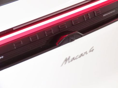 Certified 2024 Porsche Macan 4 Electric AWD/4WD image 12