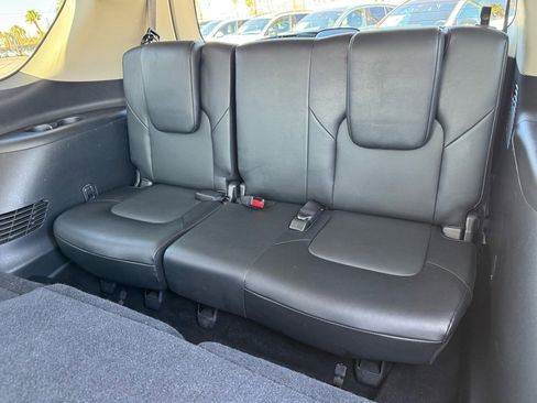 Used 2024 Nissan Armada SV image 17
